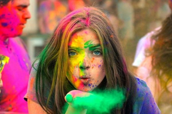 12 precautions to protect eyes, skin, and hair during Holi